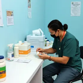 prescrição e dispensação de meios auxiliares de locomoção